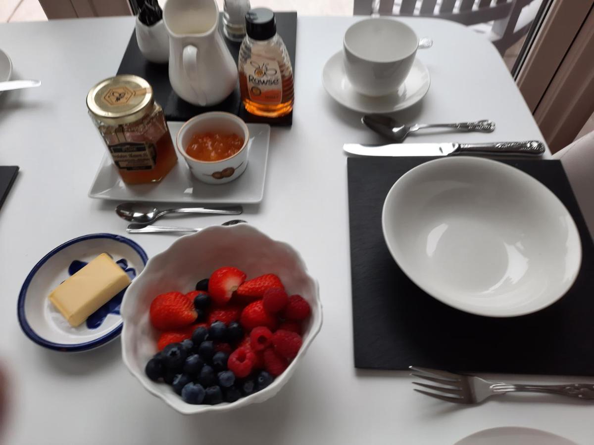 Kirkland Bed & Breakfast Пърт Екстериор снимка